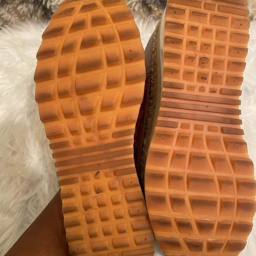 Free People Chapmin Double Stacked Sneaker (41)
